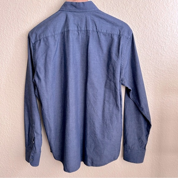 Untuckit Long Sleeve Button Down Shirt - Picture 3 of 5